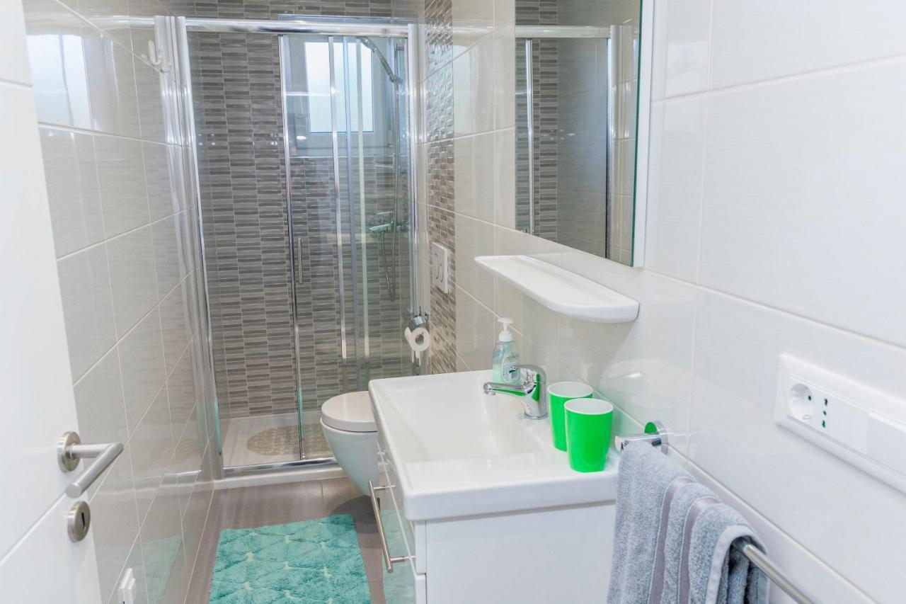 Apartments Sime โรกอซนิซา ภายนอก รูปภาพ